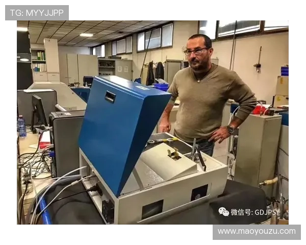 些路迪与幕顿的精彩对决分析及比赛前瞻展望